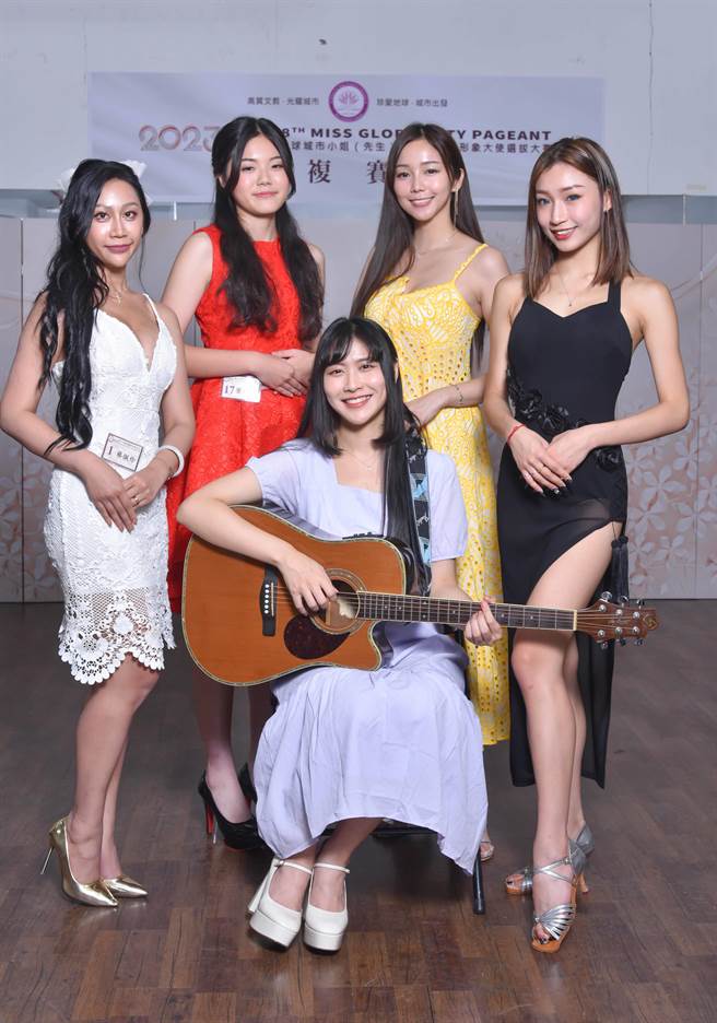 蔡佩伶（左起）、叶韦姗、林孟璇、陈蕴予及林佩璇星光熠熠。（全球城市选拔协会提供）