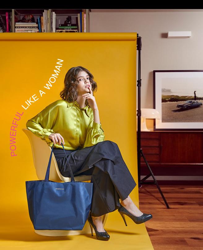 全联MANDARINA DUCK托特购物袋，20枚印花贴纸＋799元起可换购，原价4400元。（全联提供）