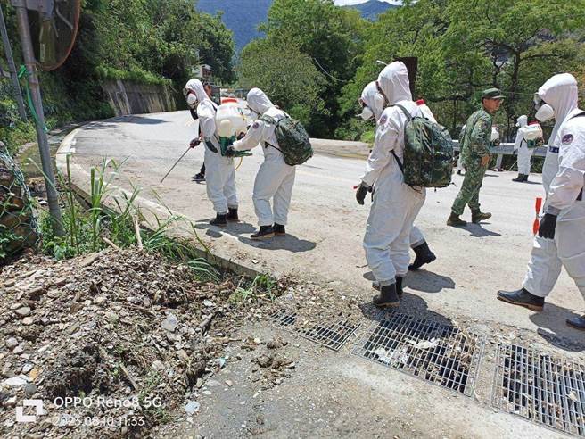 随着道路抢通与环境清洁消毒完成，南投县宣布14日起全县恢復正常上班、正常上课。南投县政府提供