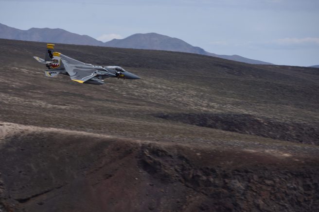 美国加州死亡谷国家公园的「星战峡谷」，是着名的低空飞行训练场。(图/许剑虹摄)