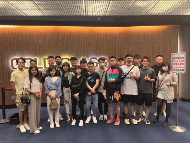 萧嘉豪团队每月都有聚餐与运动会，释放工作压力也凝聚伙伴感情。(图片来源：永庆房产集团)