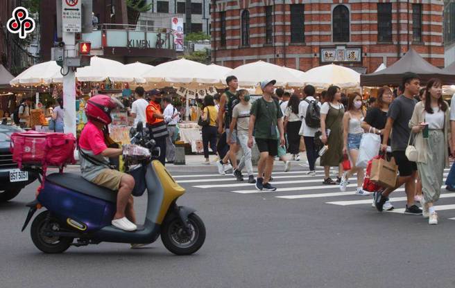 法务部行政执行署花莲分署针对「积欠交通违规罚锾未缴的义务人」，将列为专案优先强力执法的对象。（示意图 / 中时资料照）