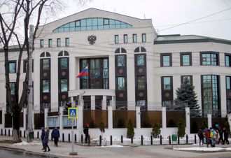 俄削減駐摩爾多瓦使館人力 22外交官搭機離開