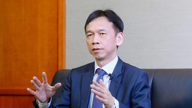 国泰投信董事长张锡认为，AI发展对台厂供应链是有益的，今年还只是第一年，明年就会看到大幅成长。（图／报系资料照）