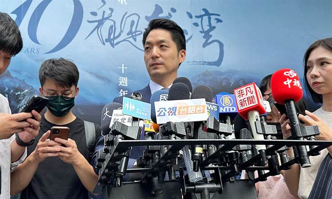 針對公園處長黃淑如遭調離現職一事，台北市長蔣萬安15日受訪時證實，並表示處長自請處分，最後也決定將其調離現職，預計9月1日生效。（丁上程攝）