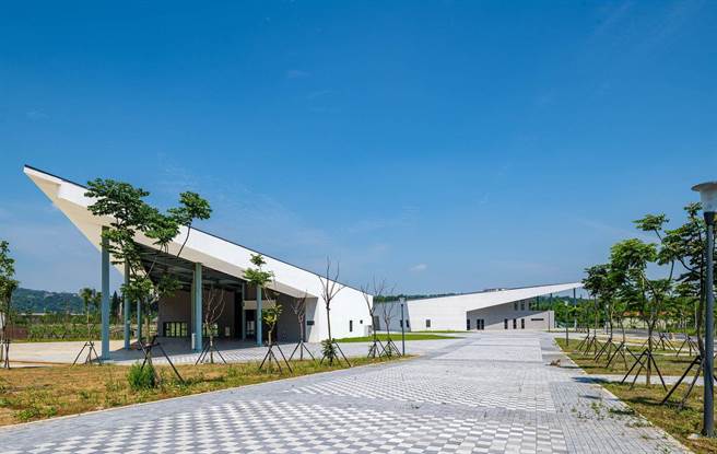 桃园溪洲观光服务区暨转运站，因石门水库水利建设工程进行中，市府观旅局暂缓执行转运服务。（桃市观旅局提供／吕筱蝉桃园传真）