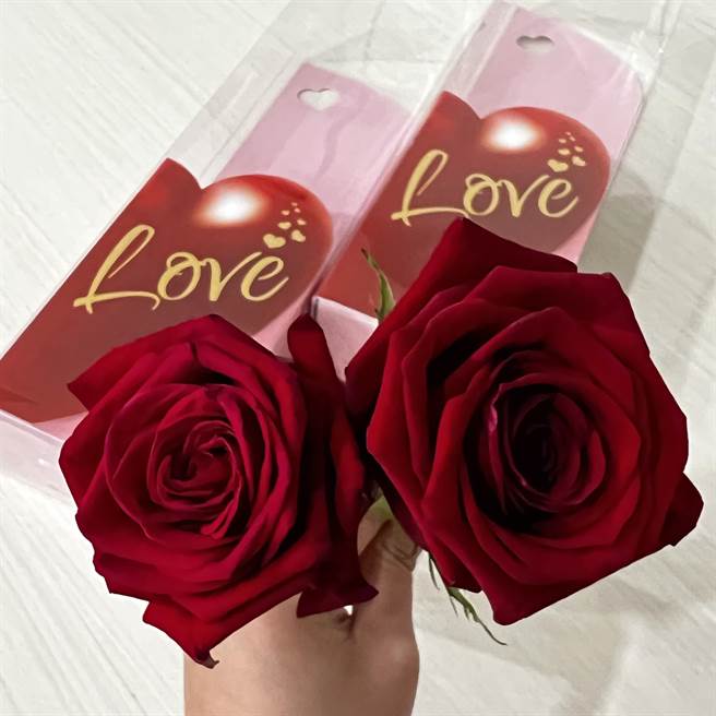 统一集团「进口空运玫瑰」同步在11大通路品牌限量登场。（统一时代百货提供／朱世凯台北传真）