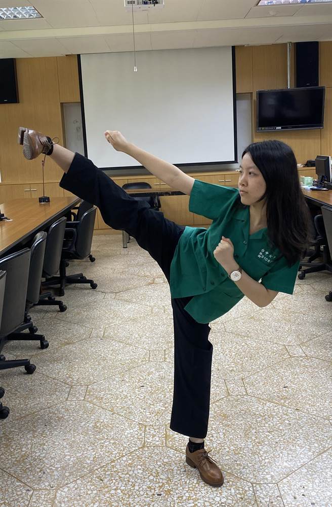 张安柔是跆拳道高手。（陈淑芬摄）