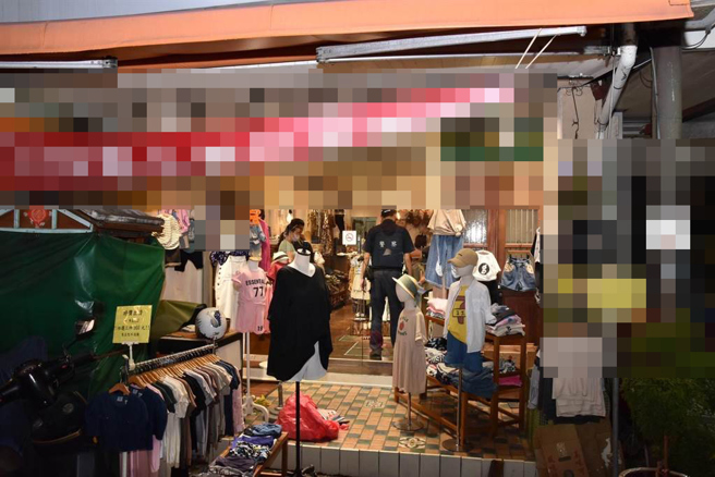 大雅区发生妇人疑洗遮雨棚不慎坠落死亡憾事。（民眾提供）