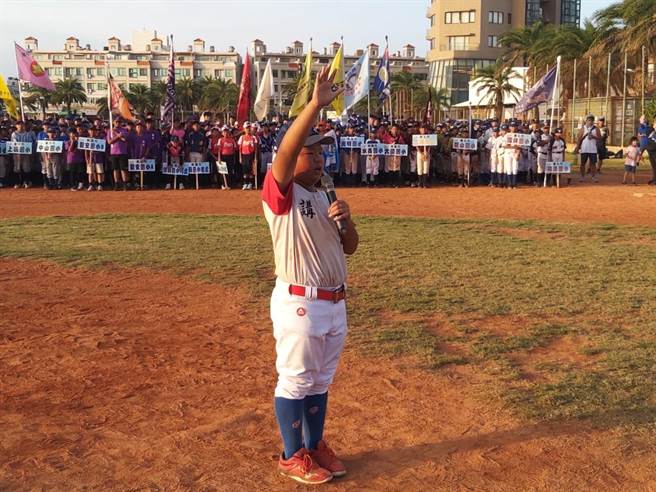 2023年澎湖县菊岛杯全国少年软式棒球锦标赛昨天盛大开赛。（澎湖县政府提供／许逸民澎湖传真）