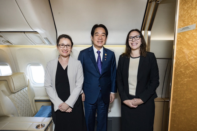 副總統賴清德已抵達舊金山，AIT主席羅森伯格親自接機。（翻攝自賴清德X）