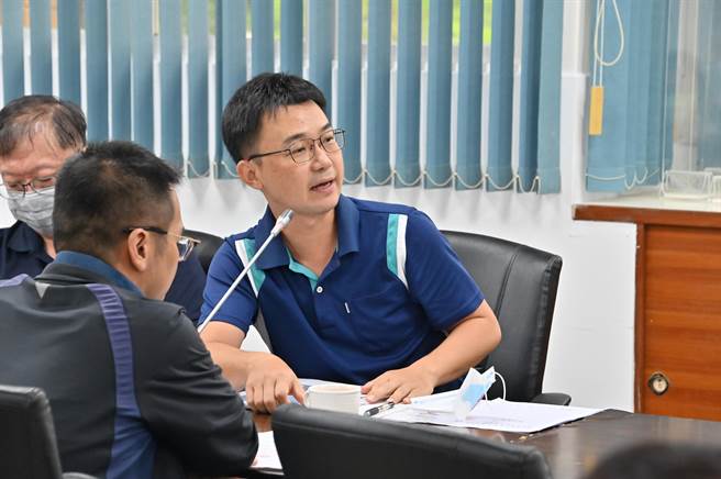 台東縣政府日前接獲環保署協助處理南投縣垃圾函文，台東縣議會今天開程序委員會，退回台東縣政府相關提案。（讀者提供／蔡旻妤台東傳真）