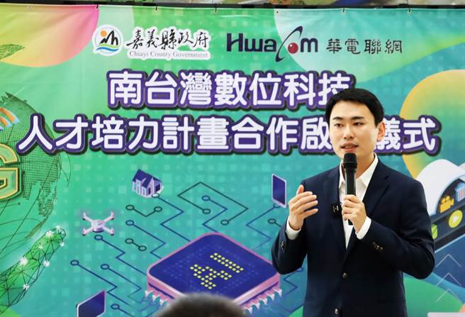陈冠廷说，带领国际科技大厂回来嘉义，是蜕变的展现。（吕妍庭摄）