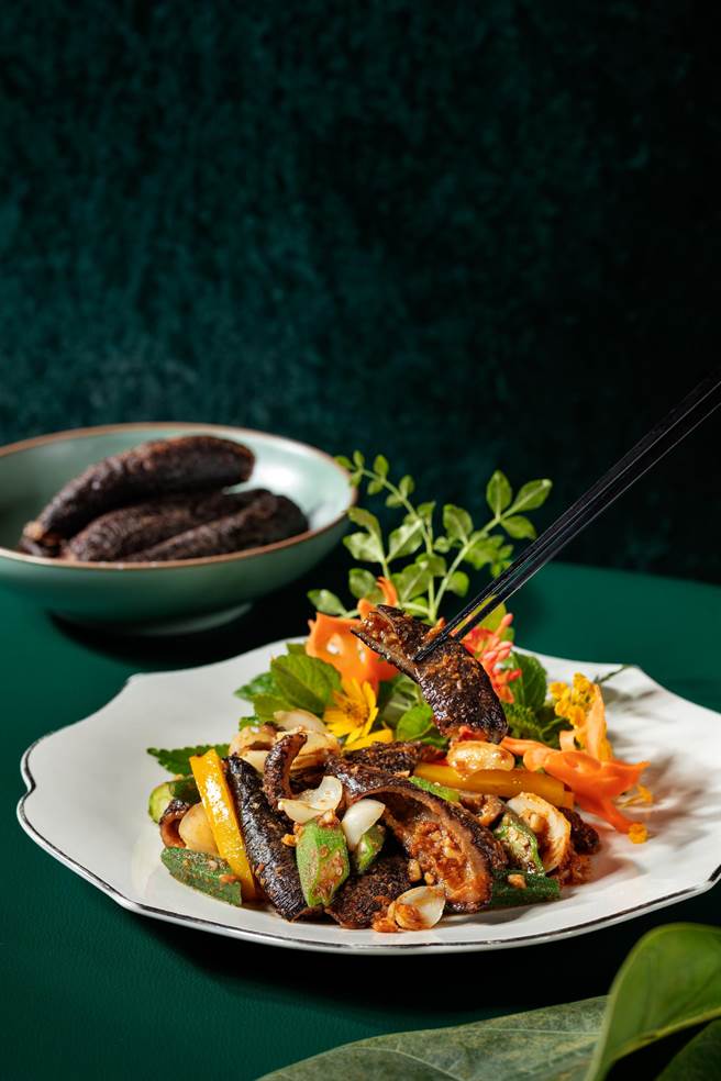 北极红参凉拌时蔬，480元（2-3人份）。 （欣叶国际餐饮提供／朱世凯台北传真）