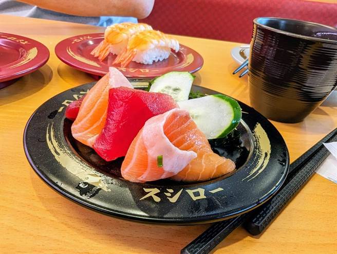 业者强调，优异的食材是该公司最重视的一部分，相信能够吸引基隆消费者的青睐。（张志康摄）