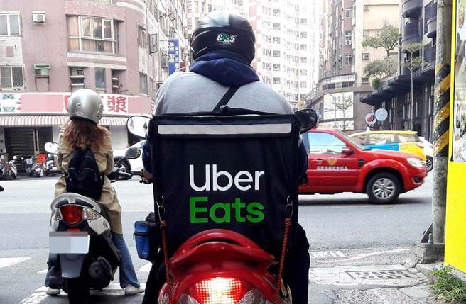 外送时常遇到客人在备注下各种奇怪指示，哭笑不得。(示意图／shutterstock)