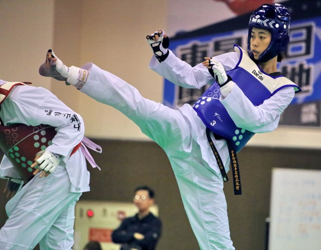 罗嘉翎传出疲劳性骨折伤势。(杭州亚运跆拳道培训队提供)