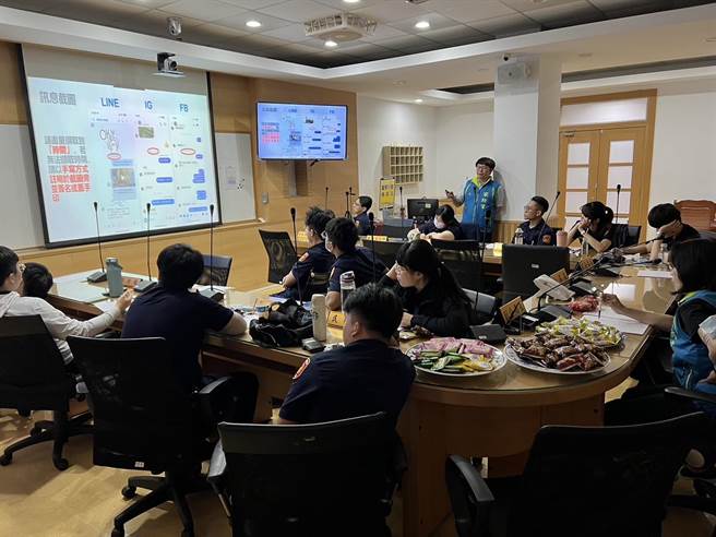 新北中和警局举办妇幼业务教育训练，提升第一线人员遇到妇幼相关案件时侦办能力（新北警分局提供）