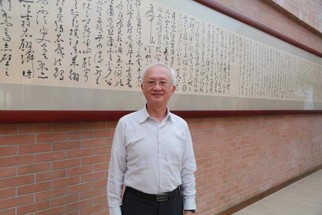 合库金控董事长董瑞斌分析，大陆地方政府债务危机严重，可用家底解决问题，只是仍会痛。资料照片