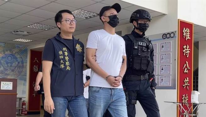 华山帮董克辉花1千万买少年枪手，狙杀弘仁会鲸鱼。(中时资料库)