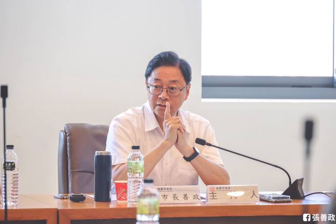 張善政強調，區公所是市府的末梢神經，可以隨時感知市民的需求，反映最即時的民意。(張善政臉書)