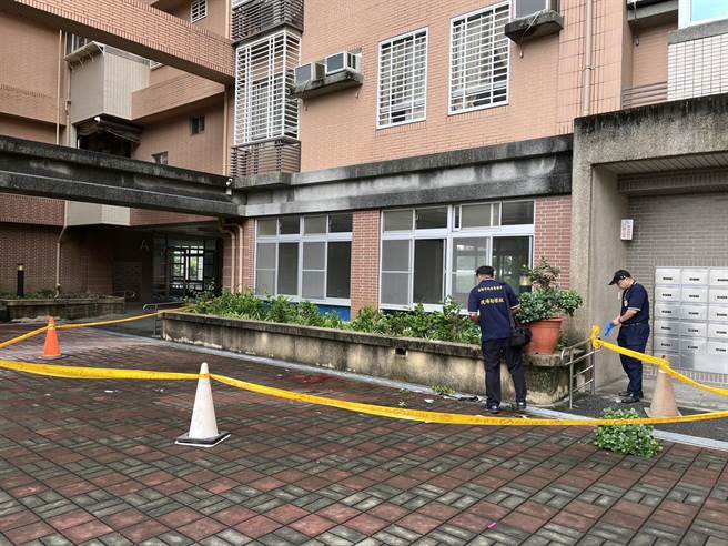 高雄19日左营区发生通缉犯坠楼身亡事件。（高市苓雅分局提供／杨舒婷高雄传真）