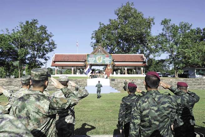 即时／时隔十年，陆泰陆军联合训练突击-2023开训。（解放军报）