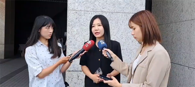 民進黨參選人吳沛憶20日批評，國民黨踐踏黨內人才，她為在基層努力的人感到心酸跟同情。（翻攝自吳沛憶辦公室提供影片）