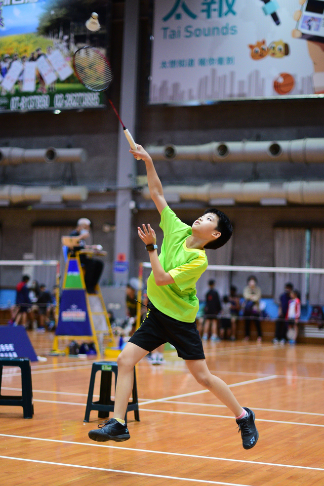 刘芯羽是台湾羽球天后戴资颖的国小学妹，这次在婕斯羽霸杯全国青少年羽球锦标赛越级拿下小五、小六组女单冠军。（婕斯羽霸杯提供）