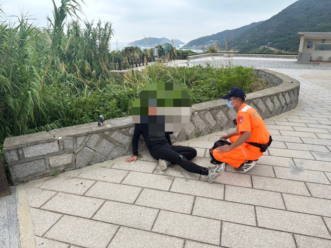 陆男渡海游10hrs到马祖「投奔自由」，一竟是「这身分」。(海巡署提供)