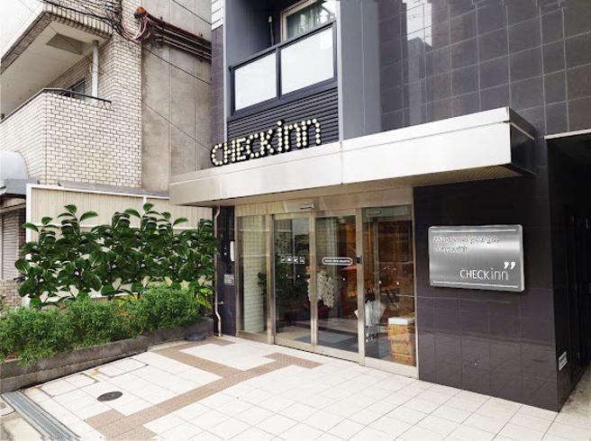 敦谦国际集团在日本大阪开设的「雀客旅馆大阪新今宫」即日起开始试营运。（图／敦谦国际集团提供）