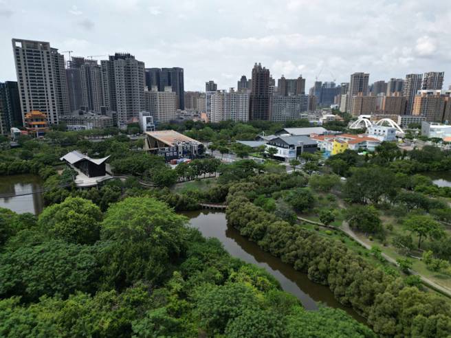 针对民俗月看房购屋的禁忌，信义房屋专家从「看屋」、「做决定」等两大方向提出解方，希望帮助民眾顺利化解疑虑。图为房市示意图。(图/信义房屋 提供)