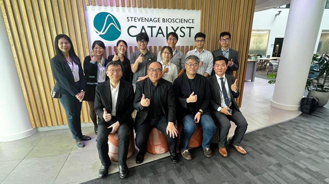 數位部次長李懷仁率數位產業署長呂正華等一行於8月13至19日訪英。（圖／產業署提供）