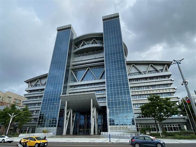 嘉义市政府何姓约雇人员诈领加班费，被检方处分缓起诉1年。（廖素慧摄）