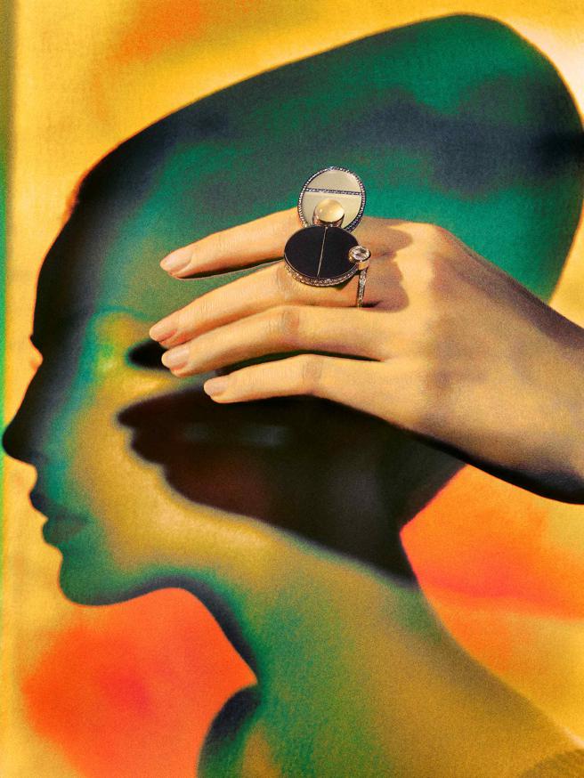 爱马仕「光影游戏」系列珠宝，Triptyques lumiere戒指，以珠宝展现物件及其光影。（HERMES提供）