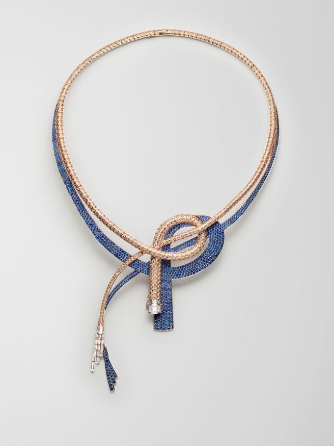 爱马仕「光影游戏」系列珠宝，以马鞭为灵感打造的FOUET OMBRE项炼，约2172万7000元。（HERMES提供