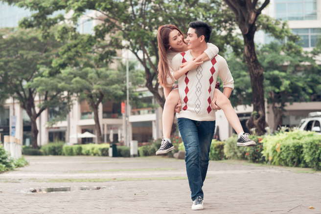 小孟老師分享，牡羊座、射手座、金牛座在感情中超好追。（示意圖／Shutterstock）