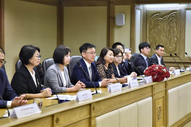 民进党立委赵天麟于脸书上表达祝贺，乐见并期待泰国持续往民主新页迈进，台泰双方能够就区域繁荣、经贸交流上保持更紧密的合作。（赵天麟办公室提供／游念育台北传真）