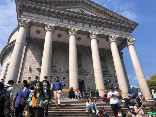 林挺生任内，大同大学公立学校的收费，让很多家境清寒的学生能完成学业；如今校友们希望再恢復过往传统。（图／翻摄自大同大学FB）