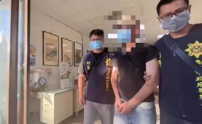 警方在詐騙水房逮捕賴姓嫌犯。（警方提供／曹婷婷台南傳真）