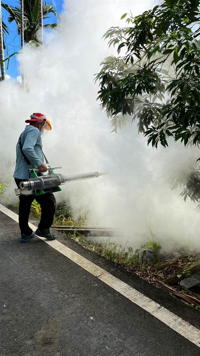 今縣府、公所已在該名親戚住家、周遭環境全面大清消。（嘉義縣政府提供∕呂妍庭嘉義傳真）