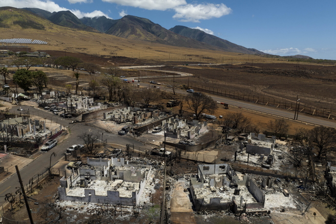 调查人员承认，毛伊岛（Maui）野火的罹难者遗体恐无法全数寻回。(图/美联社)
