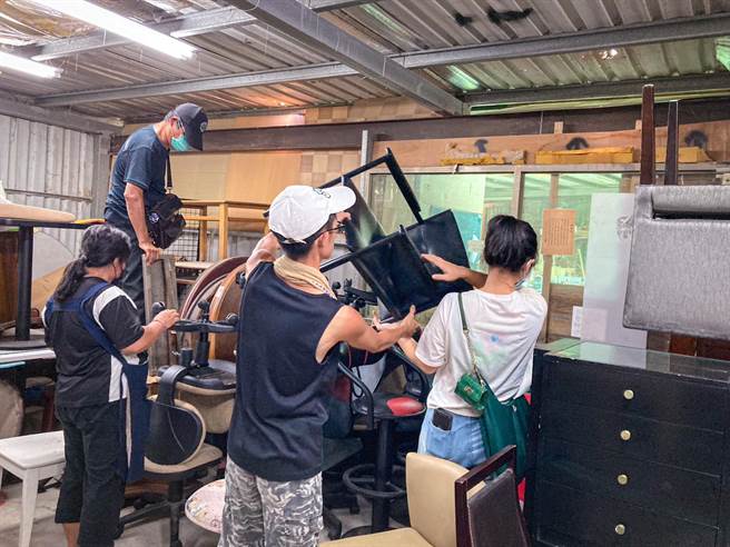 木匠的家急尋二手物存放處，盼政府釋空間公益價承租。(木匠的家提供／呂筱蟬桃園傳真)