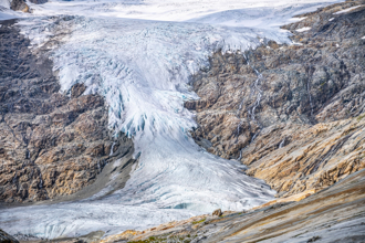 奧地利冰川驚見「男性遺體」 警推估死亡超過20年