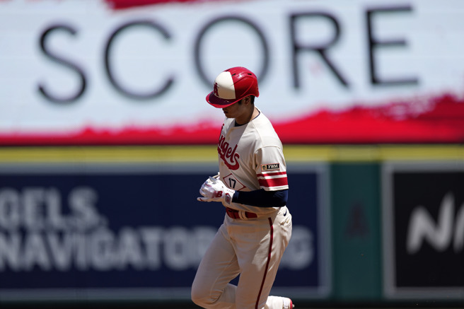 大谷翔平扛出本季第44轰。（美联社）