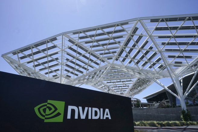辉达（Nvidia）今天凌晨公布第2季财报以及优于预期的第3季财测。（图／美联社）
