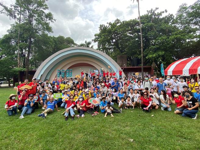 台湾人寿9月23日将举办「中秋大烩烤」，号召全台超级业务员走出户外、分享成功心法，希望有更多「自家人」加入台湾人寿。（台湾人寿提供）