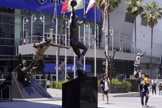 NBA》曼巴日官宣！湖人宣布明年2月8日揭幕KOBE雕像