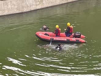 10人峨眉湖玩SUP 他沉入水中失蹤 搜救5小時仍沒尋獲