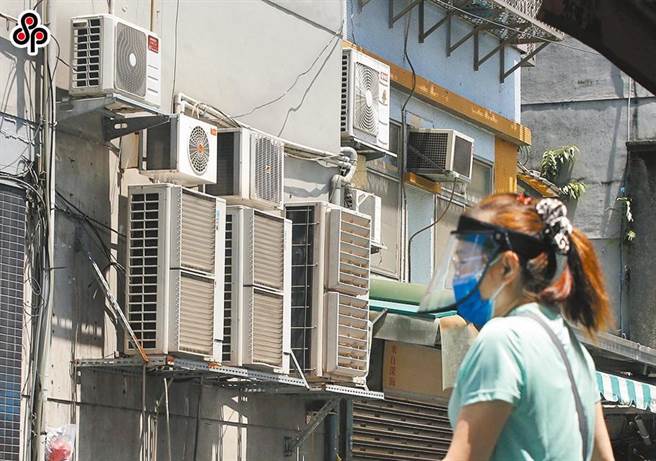 職安署訂定「高氣溫戶外作業勞工熱危害預防指引」，並建置「戶外作業熱危害預防行動資訊網」連結氣象資料，即時提供當地熱危害風險及防災資訊，以避免高溫環境造成之熱危害。（本報系資料照）